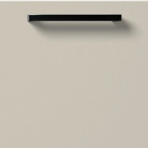 Beige slät kökslucka med svart handtag